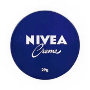 Lata do Creme Nivea Hidratante, clássico da marca, indicado para todos os tipos de pele, que proporciona hidratação intensa, maciez e proteção contra o ressecamento.