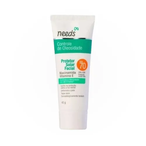 Frasco do Protetor Solar Facial Needs Controle de Oleosidade FPS 70, indicado para peles mistas e oleosas, que oferece alta proteção contra os raios UVA e UVB, ajuda a controlar o brilho e deixa a pele com toque seco e leve.